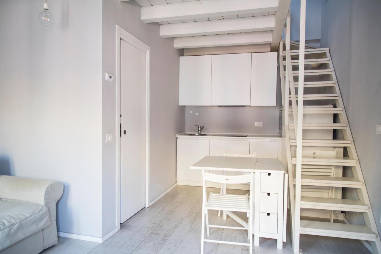 Youhosty - Custodi 12 Milano Eksteriør billede